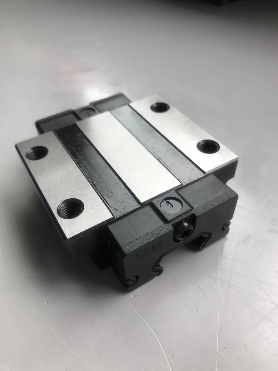 Proper storage and maintenance procedures for bearings