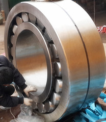 Spherical roller bearing1