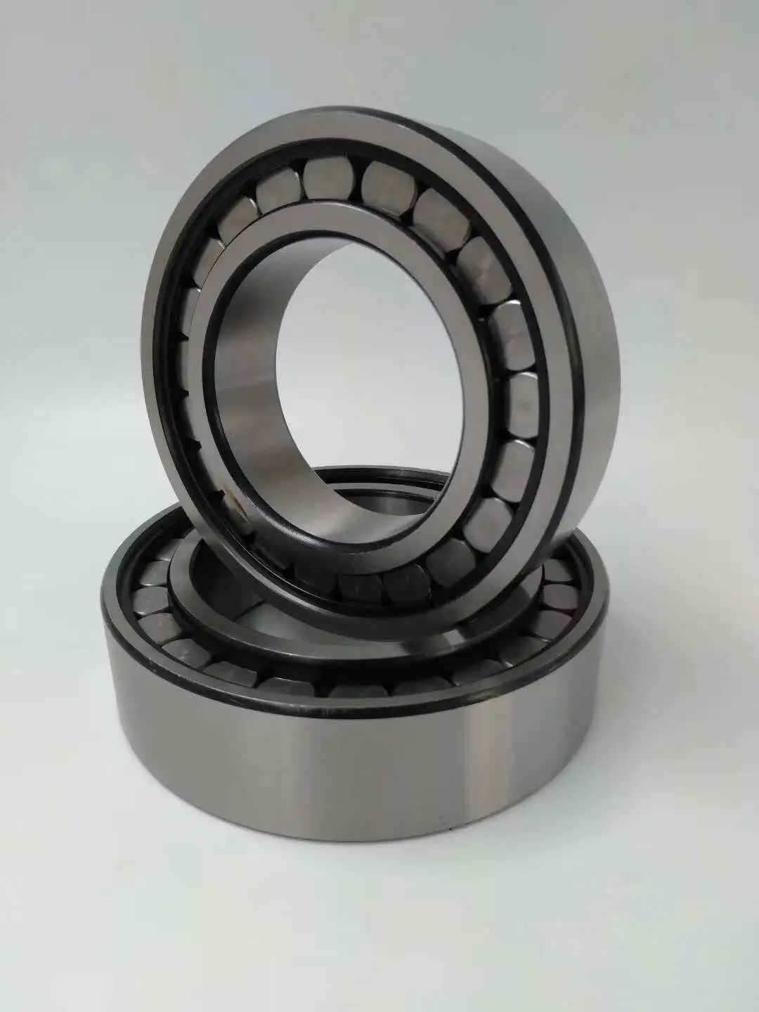 What is full load roller bearing