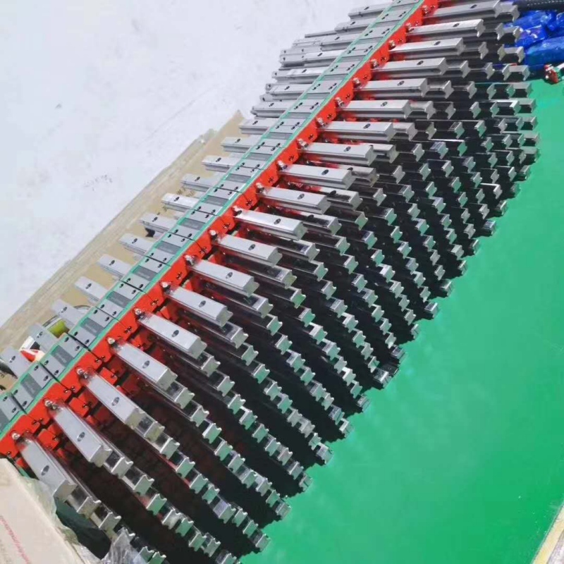How to replace linear guides and slides in motors?